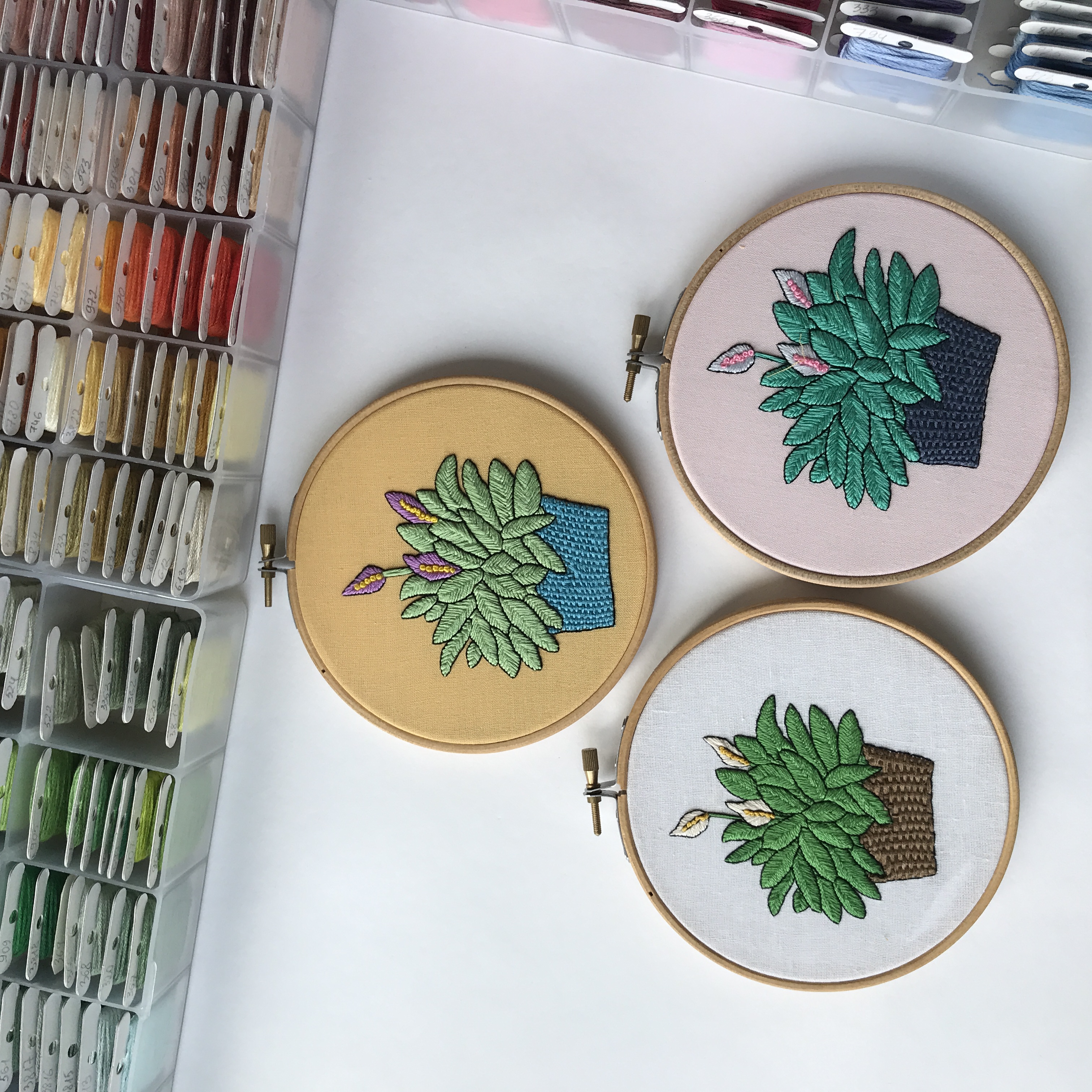 Peace lily embroideries - stitch along by @faimyxstitch